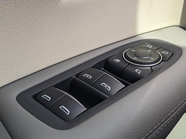 new 2025 Cadillac XT5 car, priced at $59,090