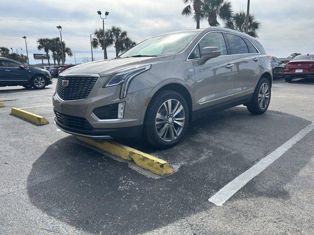 used 2022 Cadillac XT5 car, priced at $37,900