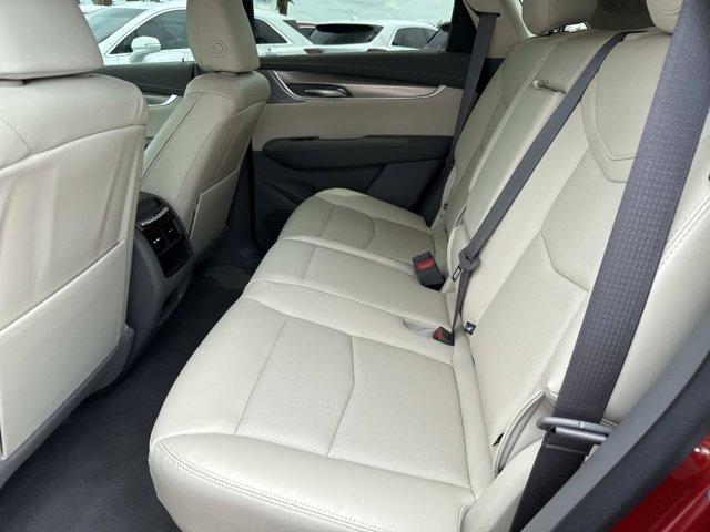 new 2025 Cadillac XT5 car, priced at $59,090