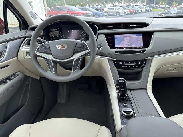 new 2025 Cadillac XT5 car, priced at $59,090