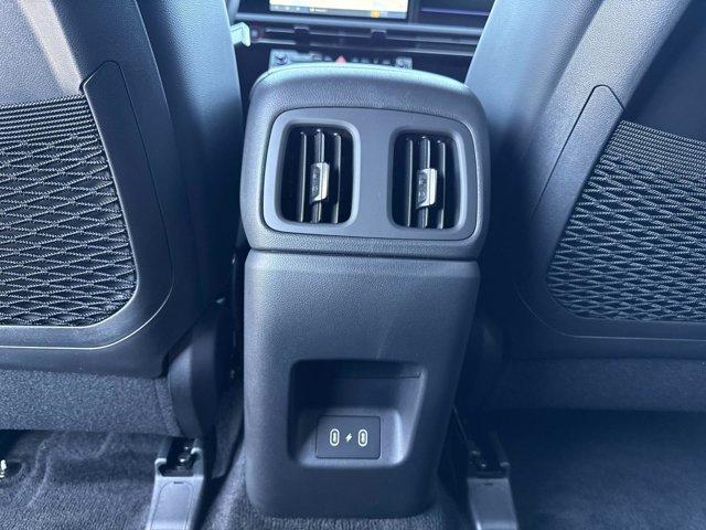 used 2025 Hyundai TUCSON Hybrid car, priced at $37,900