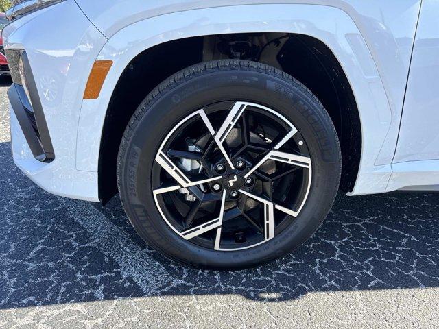 used 2025 Hyundai TUCSON Hybrid car, priced at $37,900