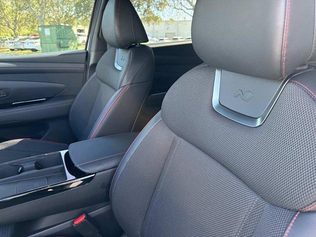 used 2025 Hyundai TUCSON Hybrid car, priced at $37,900