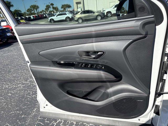 used 2025 Hyundai TUCSON Hybrid car, priced at $37,900