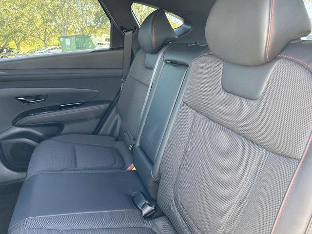 used 2025 Hyundai TUCSON Hybrid car, priced at $37,900