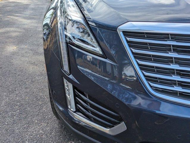 used 2019 Cadillac XT5 car, priced at $30,500