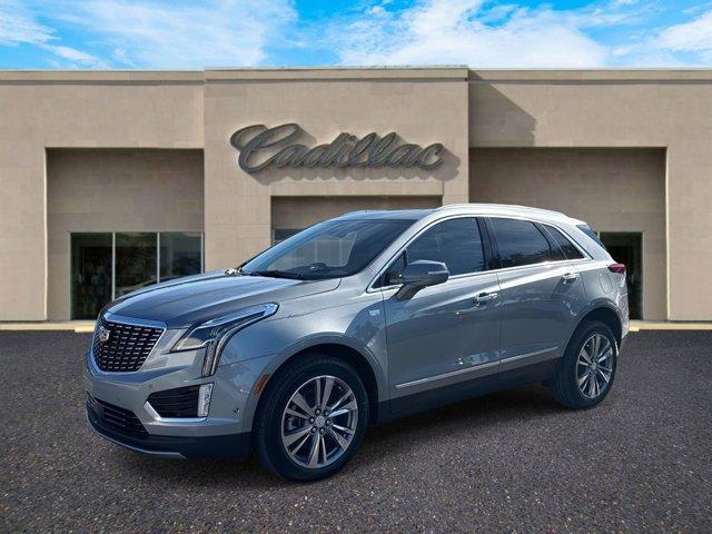 new 2025 Cadillac XT5 car, priced at $57,720