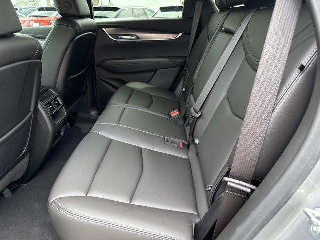 new 2025 Cadillac XT5 car, priced at $45,690