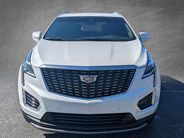 new 2025 Cadillac XT5 car, priced at $54,415