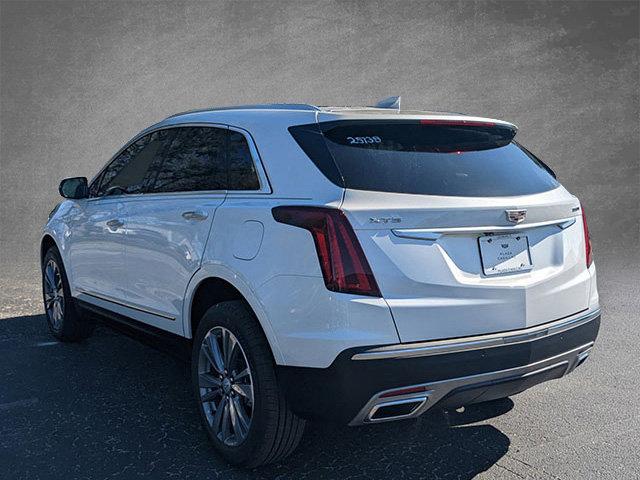 new 2025 Cadillac XT5 car, priced at $54,415