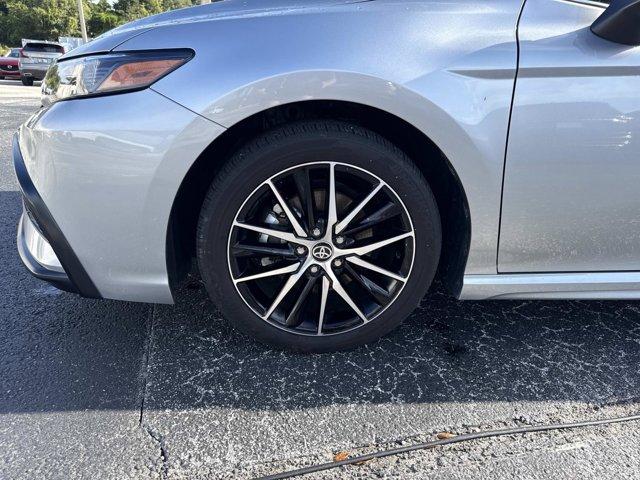 used 2024 Toyota Camry Hybrid car, priced at $30,900