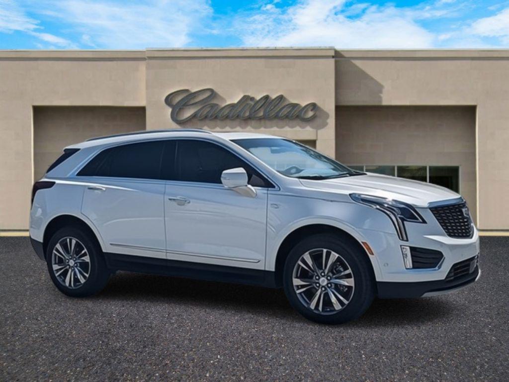 new 2025 Cadillac XT5 car, priced at $58,090