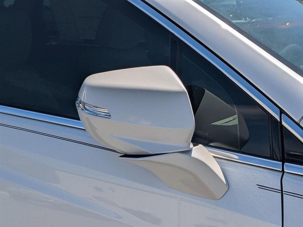new 2025 Cadillac XT5 car, priced at $58,090
