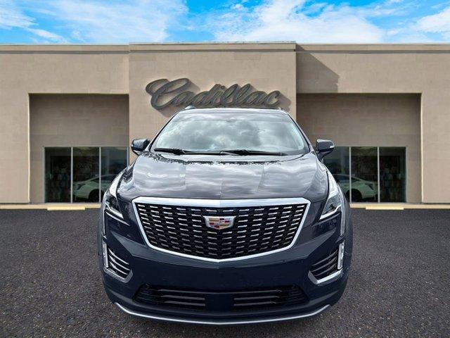 new 2025 Cadillac XT5 car, priced at $56,685