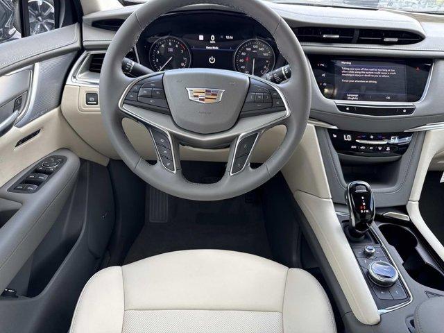 new 2025 Cadillac XT5 car, priced at $56,685