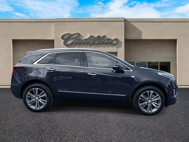 new 2025 Cadillac XT5 car, priced at $56,685