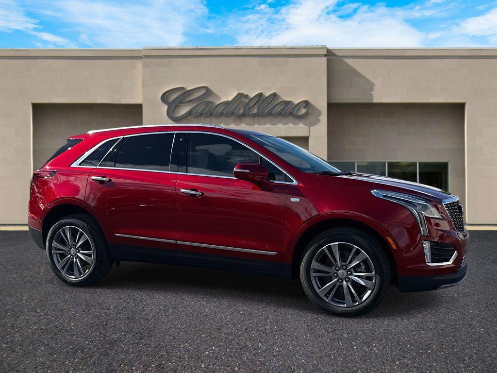 new 2025 Cadillac XT5 car, priced at $55,910