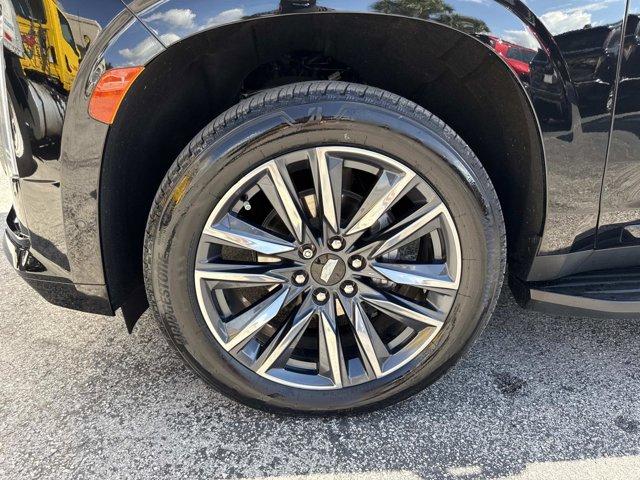 used 2023 Cadillac Escalade ESV car, priced at $75,900