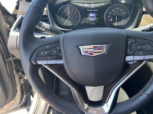 used 2022 Cadillac XT6 car, priced at $43,900