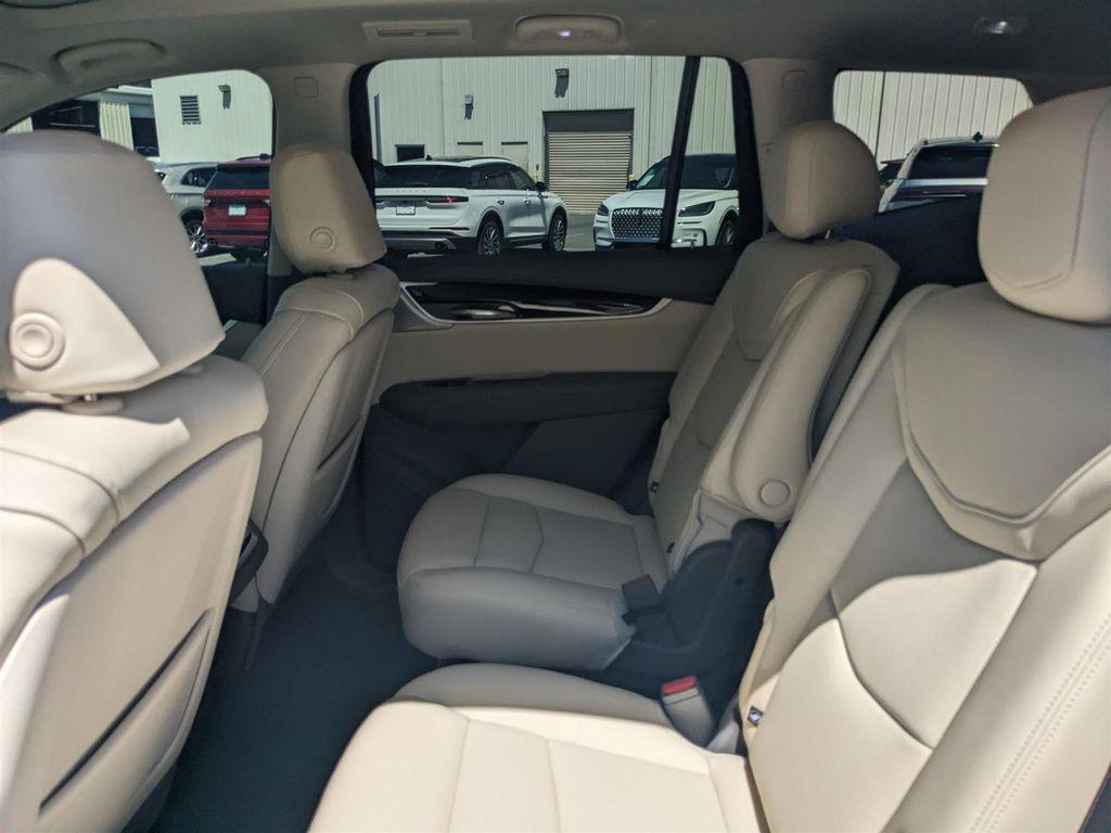 new 2025 Cadillac XT6 car, priced at $63,915