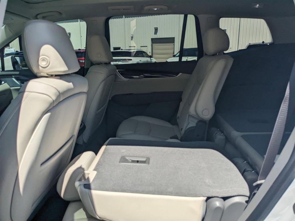 new 2025 Cadillac XT6 car, priced at $63,915