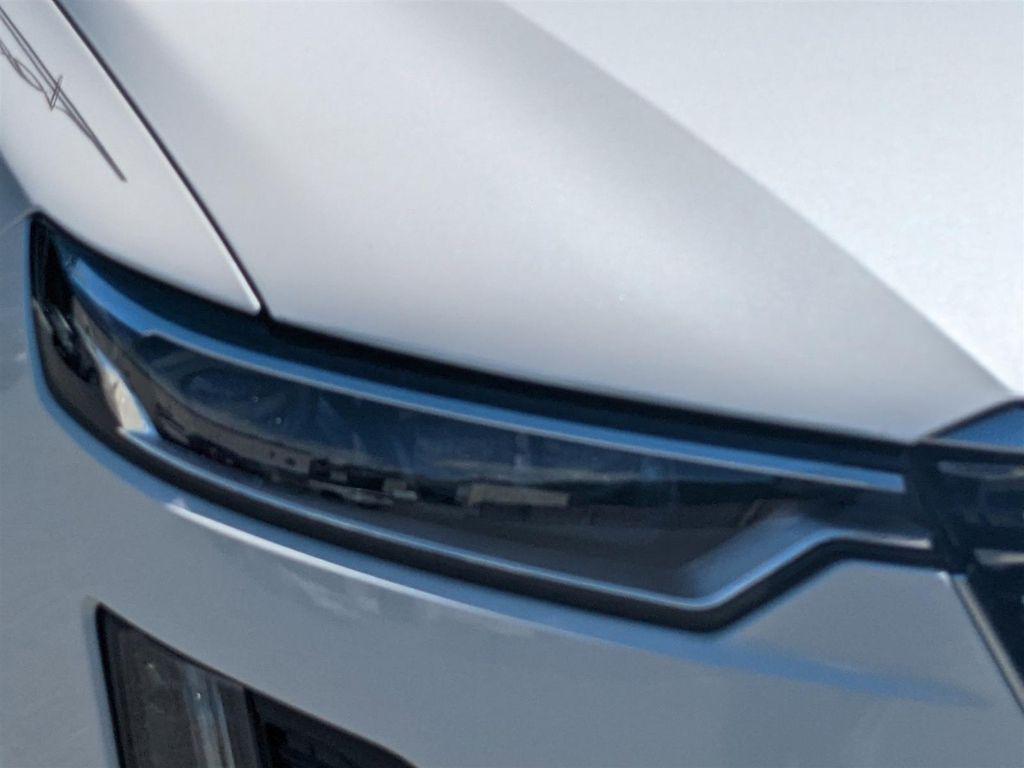 new 2025 Cadillac XT6 car, priced at $63,915