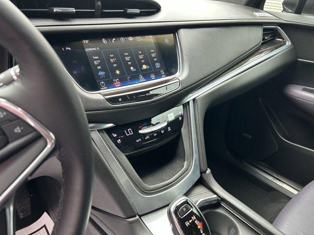 used 2017 Cadillac XT5 car, priced at $19,900