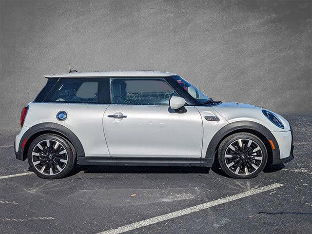 used 2023 MINI Hardtop car, priced at $28,900