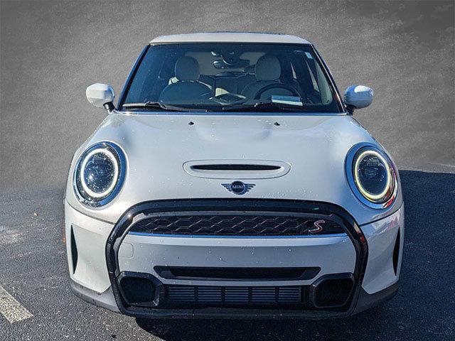 used 2023 MINI Hardtop car, priced at $28,900