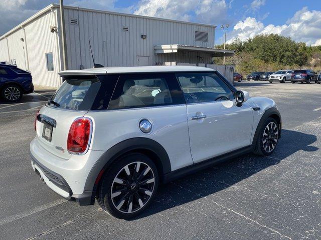 used 2023 MINI Hardtop car, priced at $28,900