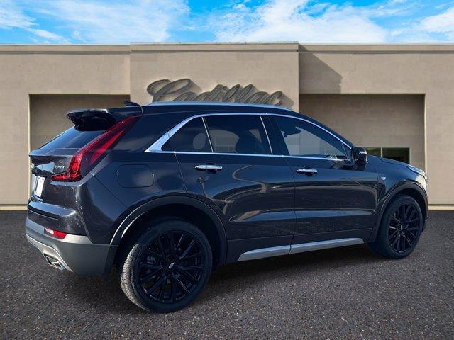 used 2022 Cadillac XT4 car, priced at $28,900
