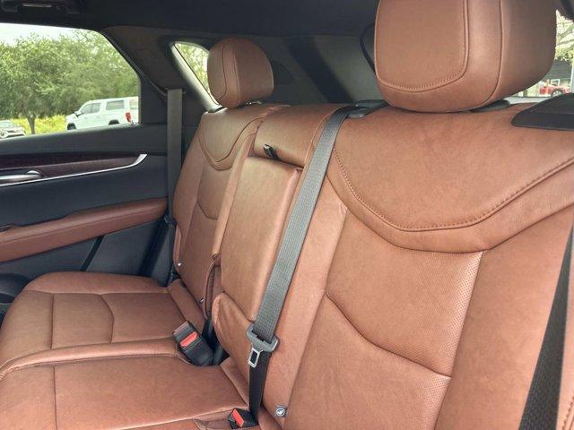 new 2025 Cadillac XT5 car, priced at $58,230