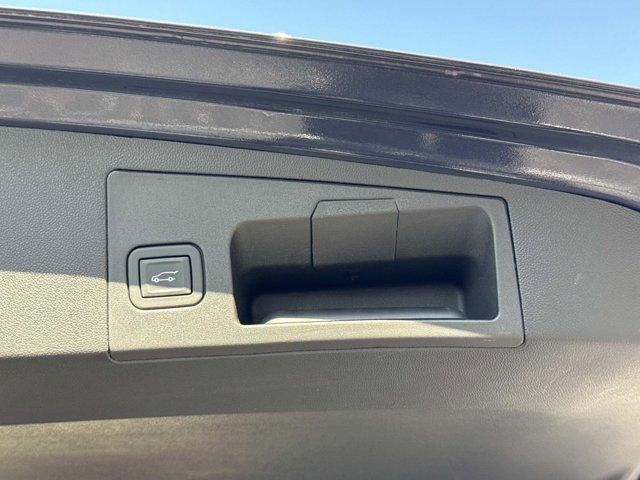 used 2024 Cadillac XT5 car, priced at $40,900