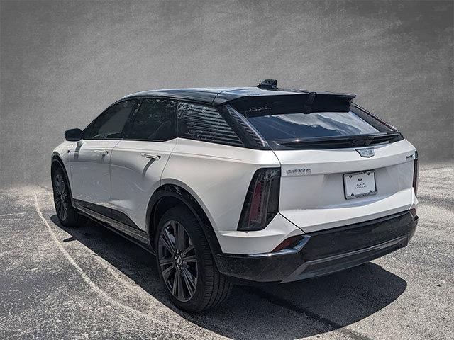 new 2025 Cadillac OPTIQ car, priced at $58,795