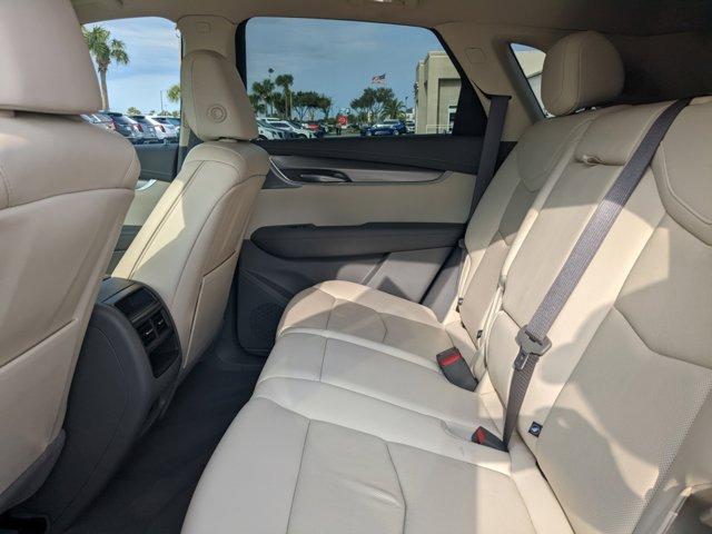 used 2021 Cadillac XT5 car, priced at $37,900