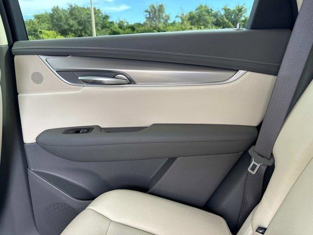 used 2018 Cadillac XT5 car