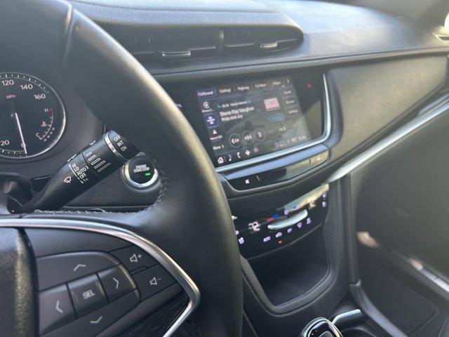 used 2022 Cadillac XT5 car, priced at $33,900