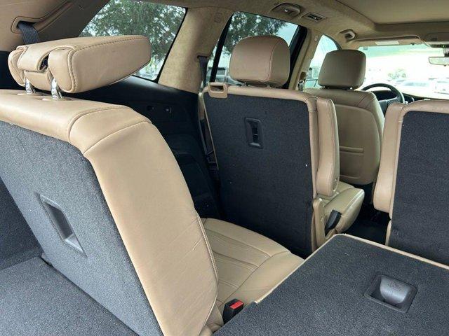 used 2023 Cadillac XT6 car, priced at $44,900