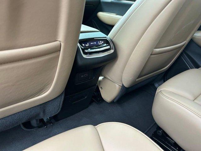 used 2023 Cadillac XT6 car, priced at $44,900