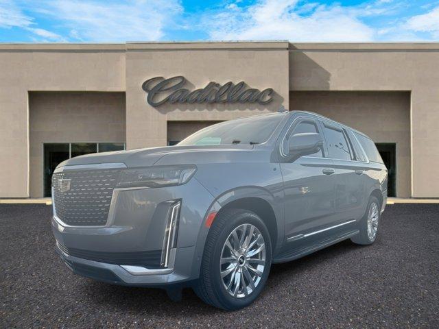 used 2022 Cadillac Escalade ESV car, priced at $71,900