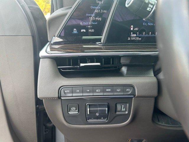 used 2022 Cadillac Escalade ESV car, priced at $71,900