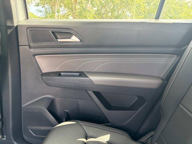 used 2021 Volkswagen Atlas Cross Sport car, priced at $24,900