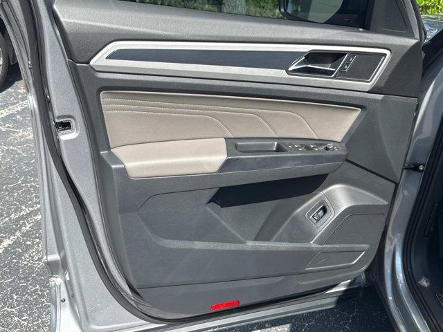 used 2021 Volkswagen Atlas Cross Sport car, priced at $24,900