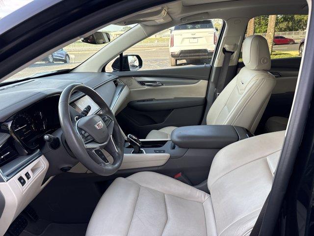 used 2018 Cadillac XT5 car, priced at $19,900