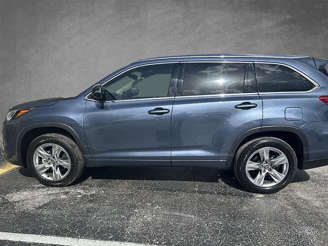 used 2019 Toyota Highlander car, priced at $30,900