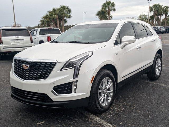 new 2025 Cadillac XT5 car, priced at $46,915