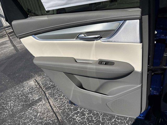 new 2026 Cadillac XT5 car, priced at $59,520