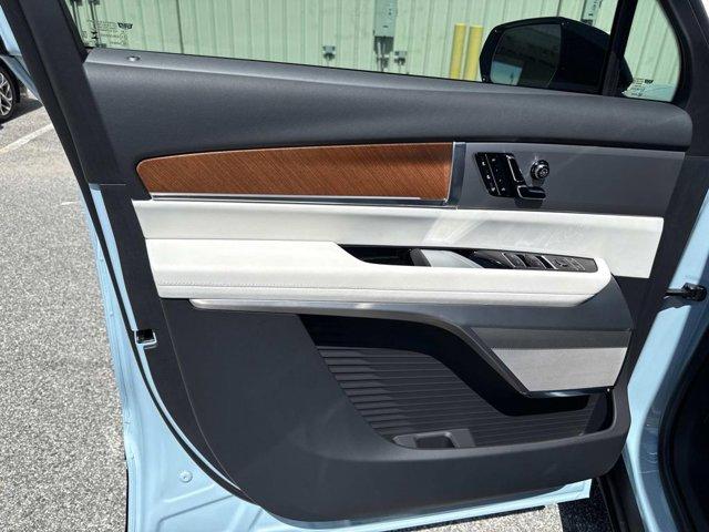 new 2026 Cadillac VISTIQ car, priced at $81,240