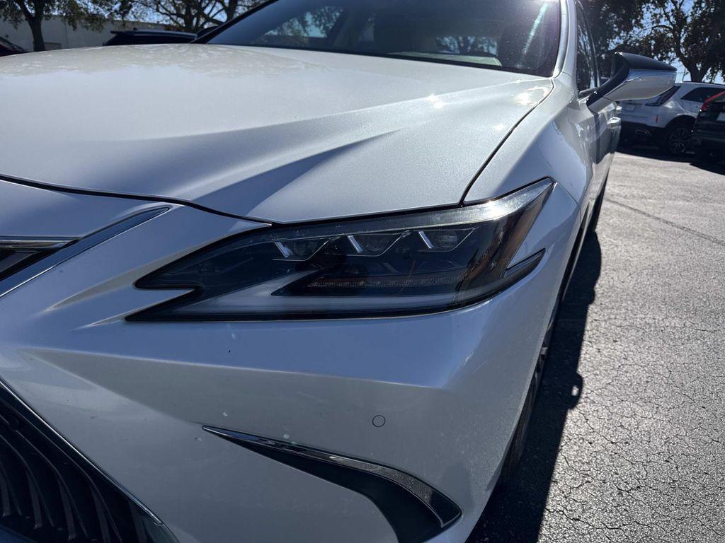used 2019 Lexus ES 350 car, priced at $31,900