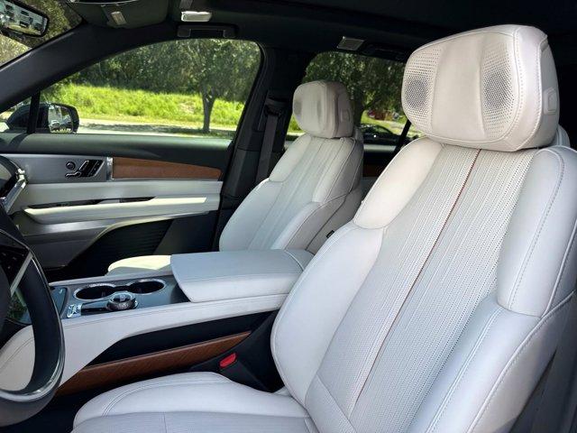 new 2026 Cadillac VISTIQ car, priced at $80,515